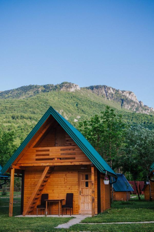 Hotel Camp Sutjeska Tjentiste Exterior foto